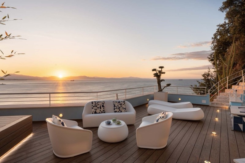 Seaside properties